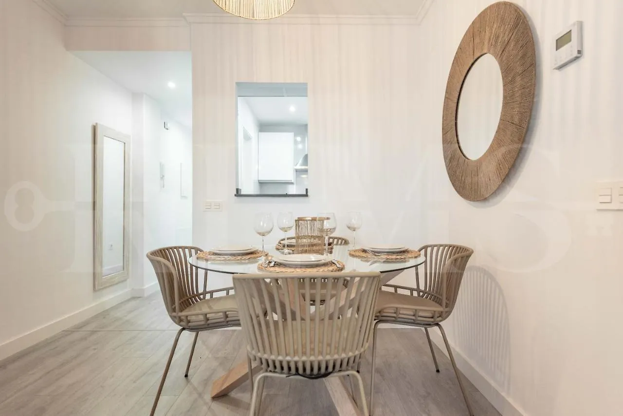 Stylish Apartments With Balcony & Parking Near The Beach By Rems Malaga Spain