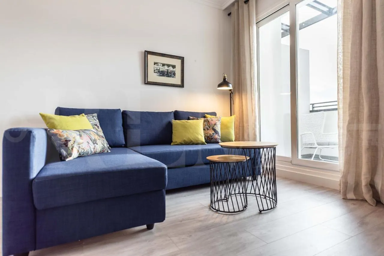 Stylish Apartments With Balcony & Parking Near The Beach By Rems Malaga